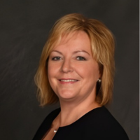 Profile picture of Tracy Hoefling